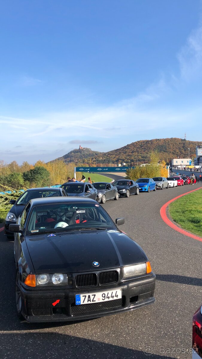 Bmw e36 V8, závodní - 8