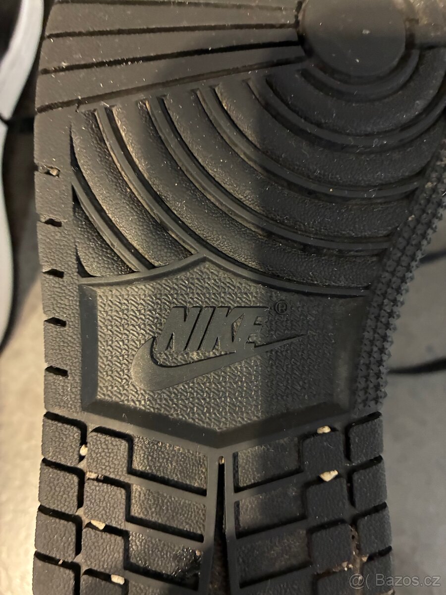 Prodám dámské boty Air Jordan 1 Low - 8