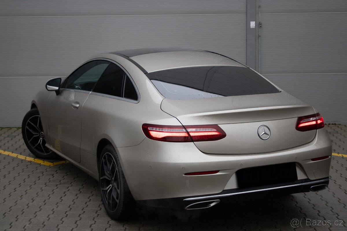 Mercedes-Benz E400 3.0 V6 4Matic Avantgarde - 8