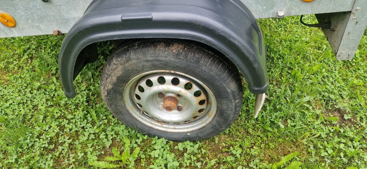 Přívěsný vozík, kára s plachtou - nová STK - 8