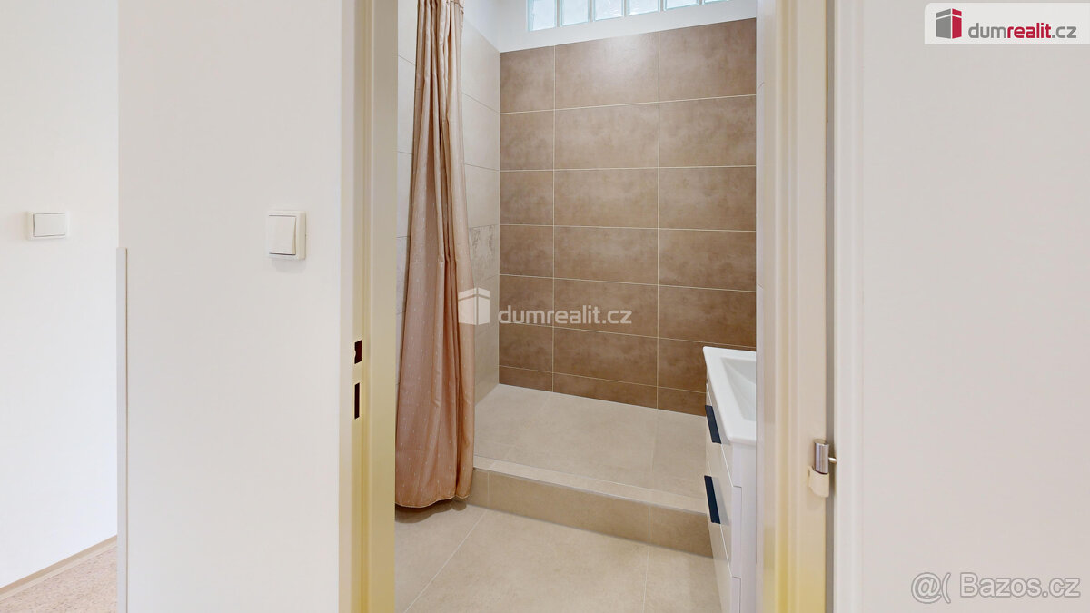 Pronájem, byt, 1+1, 43 m2, Krnov, ul. SPC E - 8