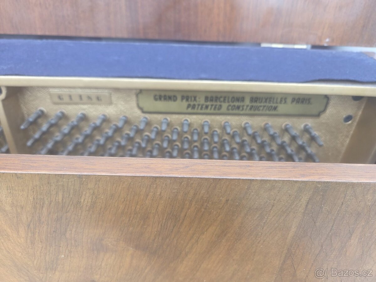 Piano Petrof - 8