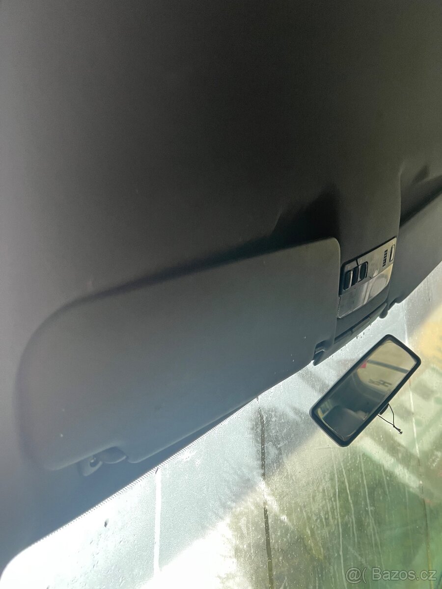 Octavia 1 rs Sedačky,volant a stropnice - 8