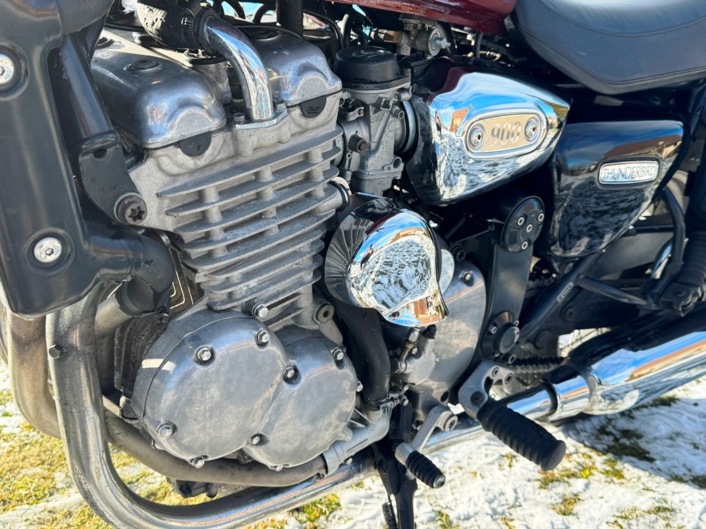 Triumph Thunderbird 900, manuál, serviska, brašny - 8