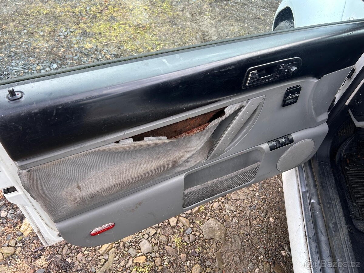 Prodám VW New Beetle - 8