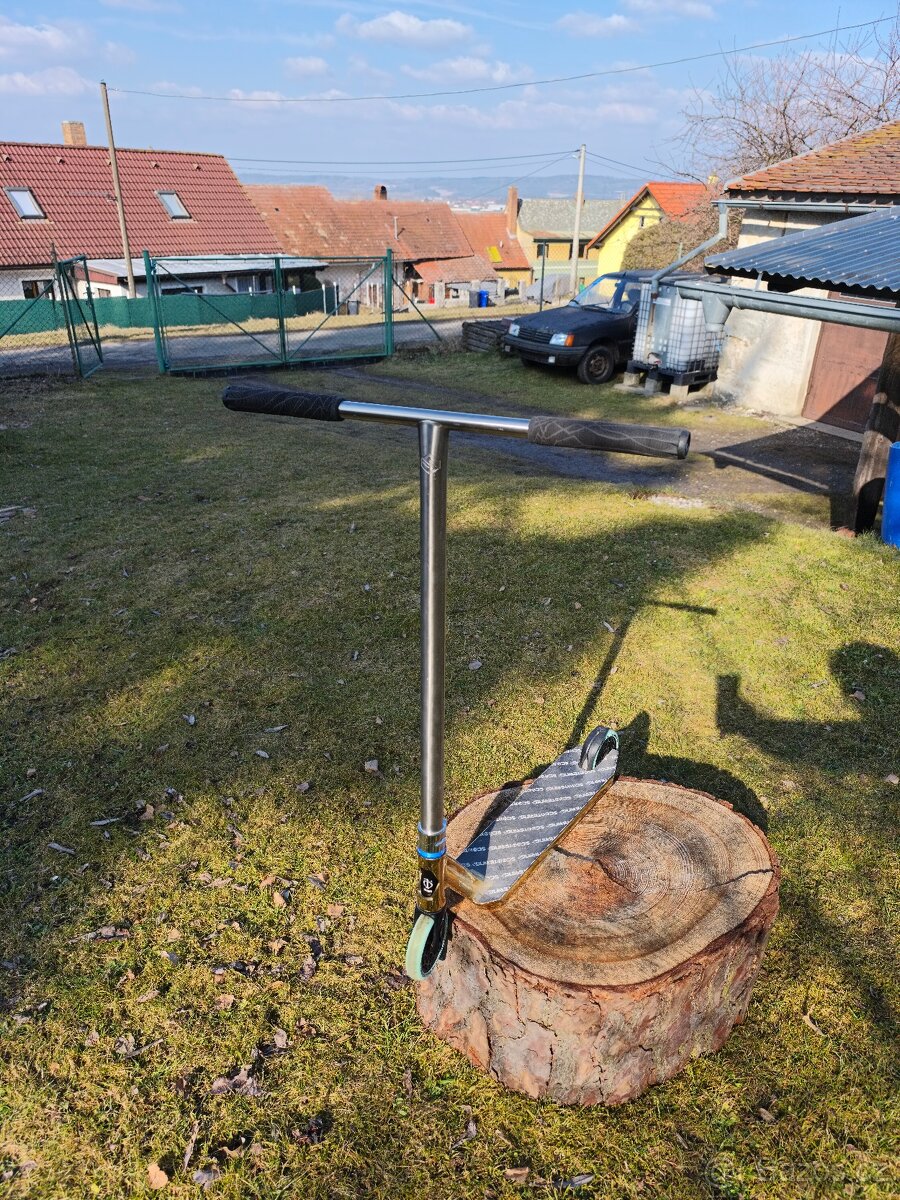 Custom Koloběžka - 8