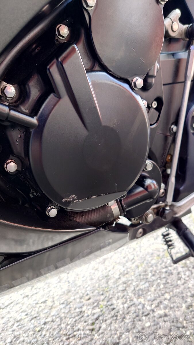 Suzuki GSX-R 750 K10 - 8