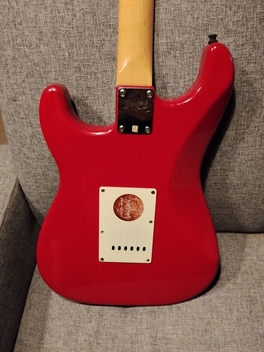 Squier Vintage Modified Strat Cherry Sunburs - 8
