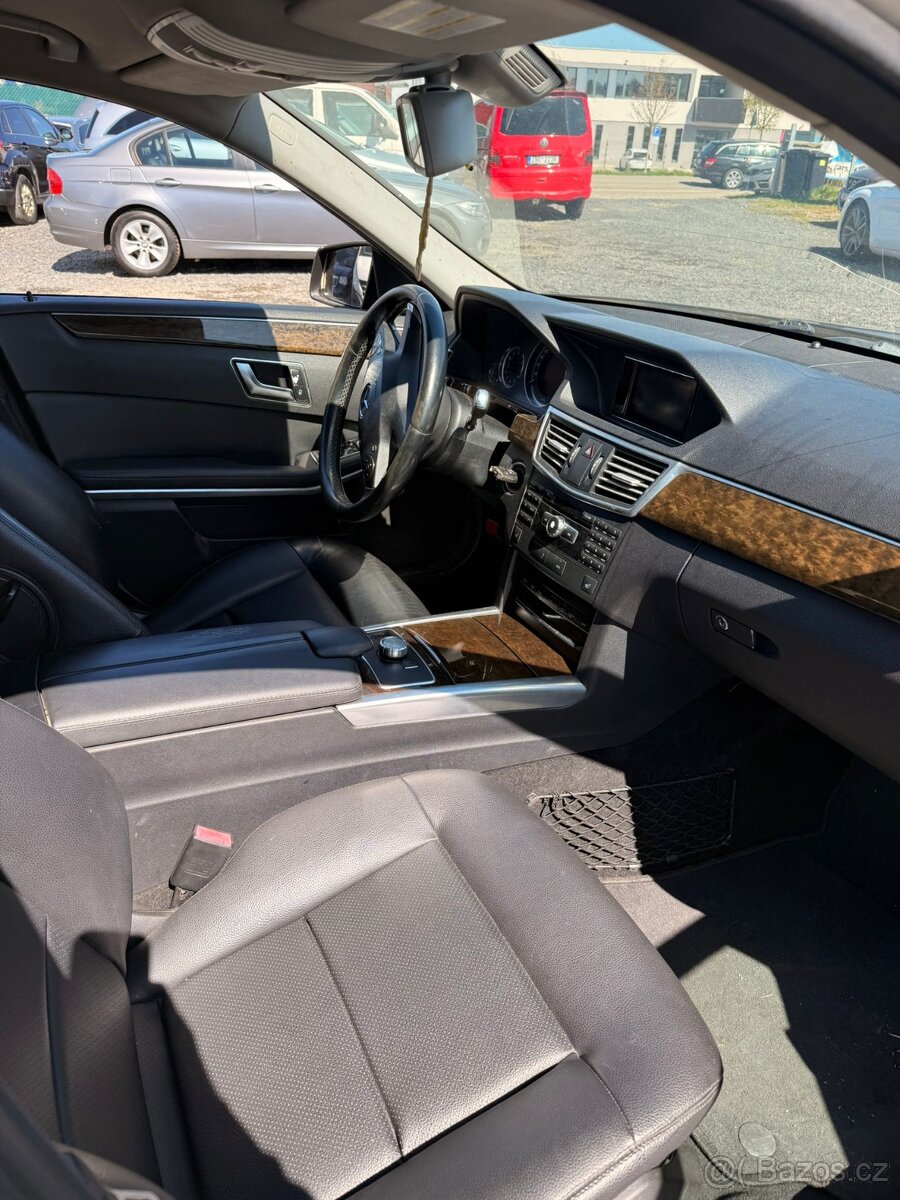 Mercedes-Benz třídy E (W212) - 8