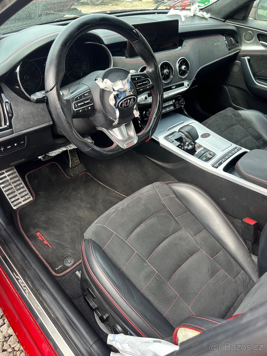 KIA STINGER 2020 88000km v6 biturbo - 8