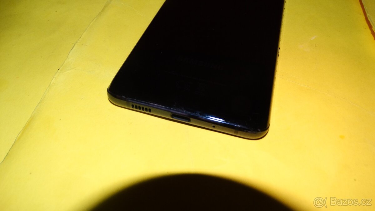 Samsung Galaxy S20 Plus 6/128Gb - 8