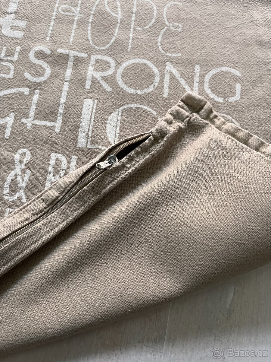 povlaky na polštáře - 8