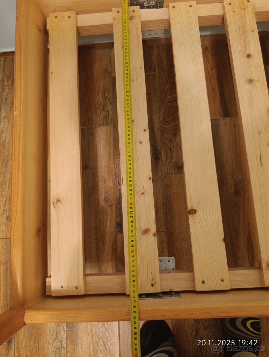 Dětská postel - domeček - 8