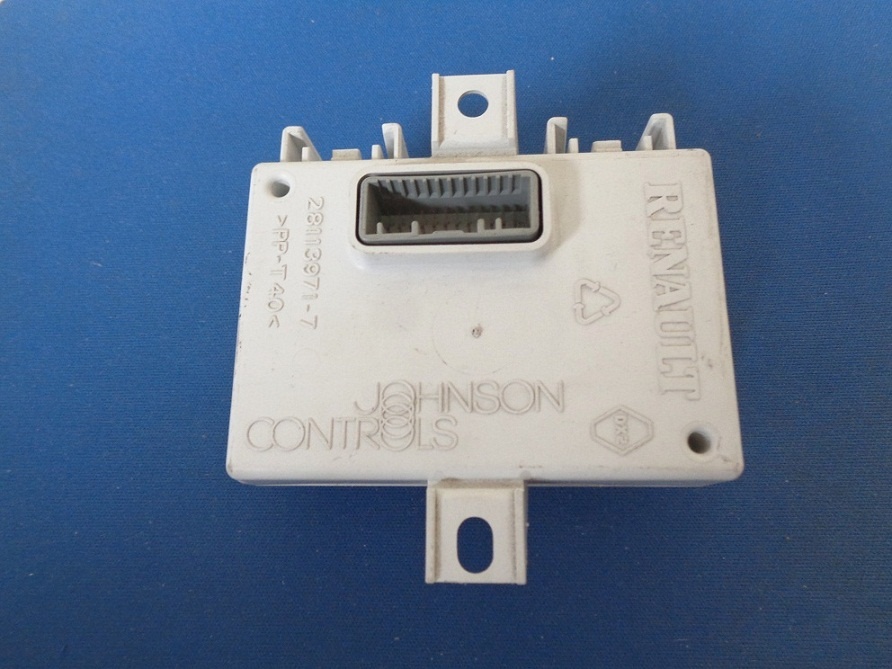 Renault Clio Megane Modus Scenic řídící jednotky - moduly - 8