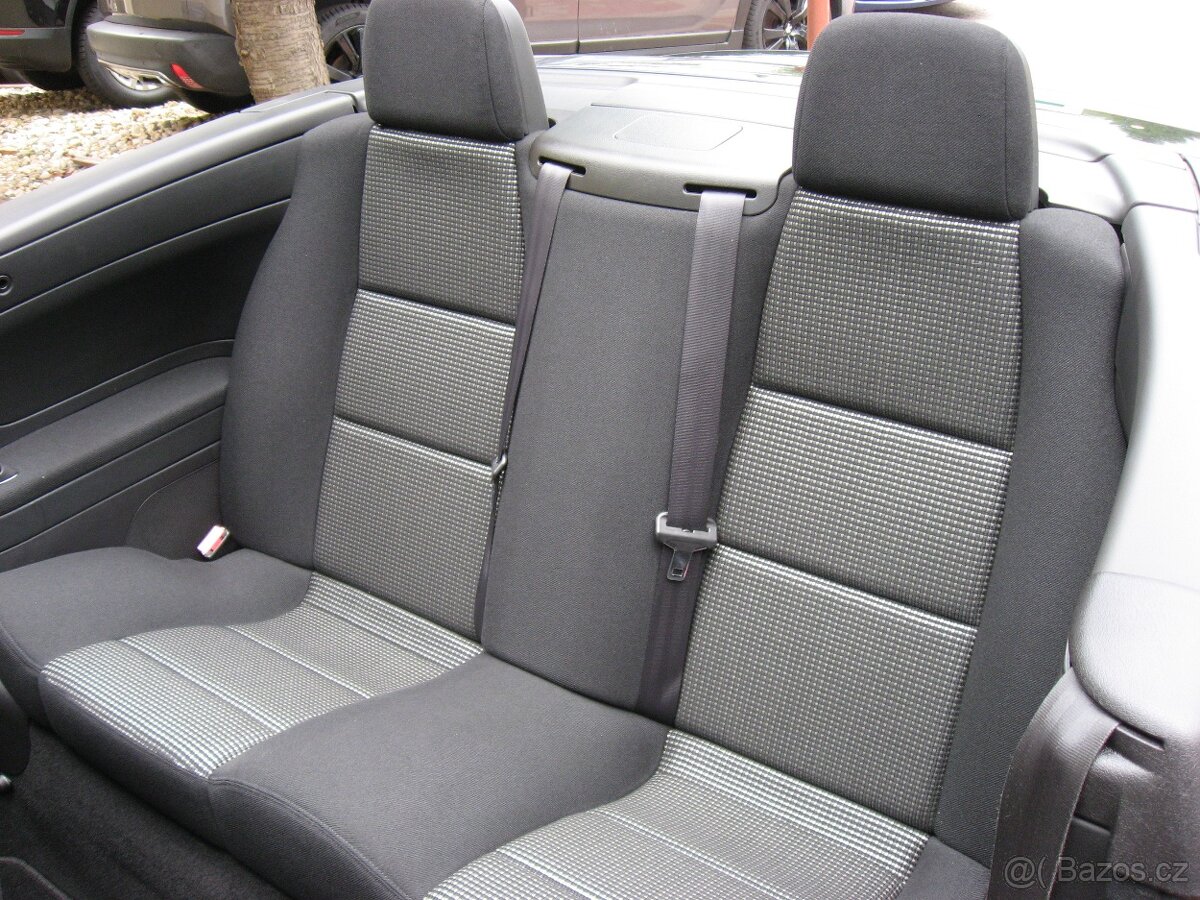 Peugeot 307 1.6i 109PS C-C Dynamique - 8