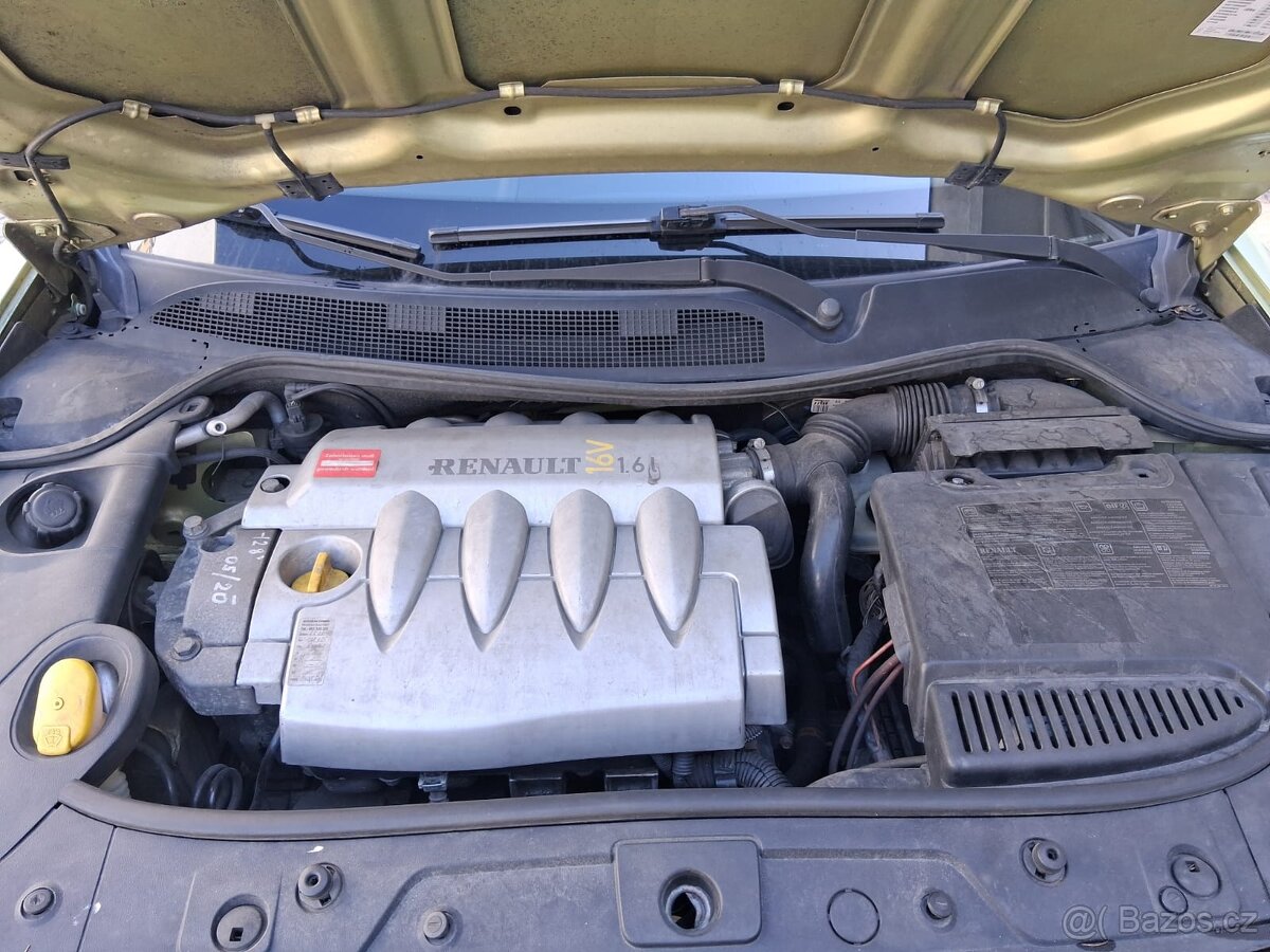 Renault Megane - 8