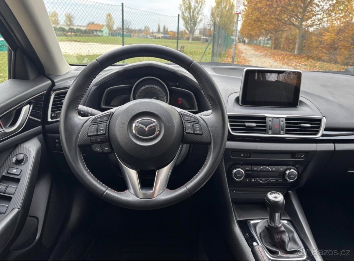 MAZDA 3 2.0 88 KW - JEN 52 000 KM - BENZÍN - 8