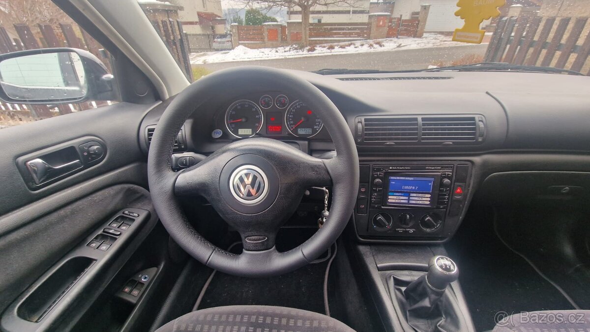 Volkswagen Passat B5.5 1.6 75kw 2001 - 8