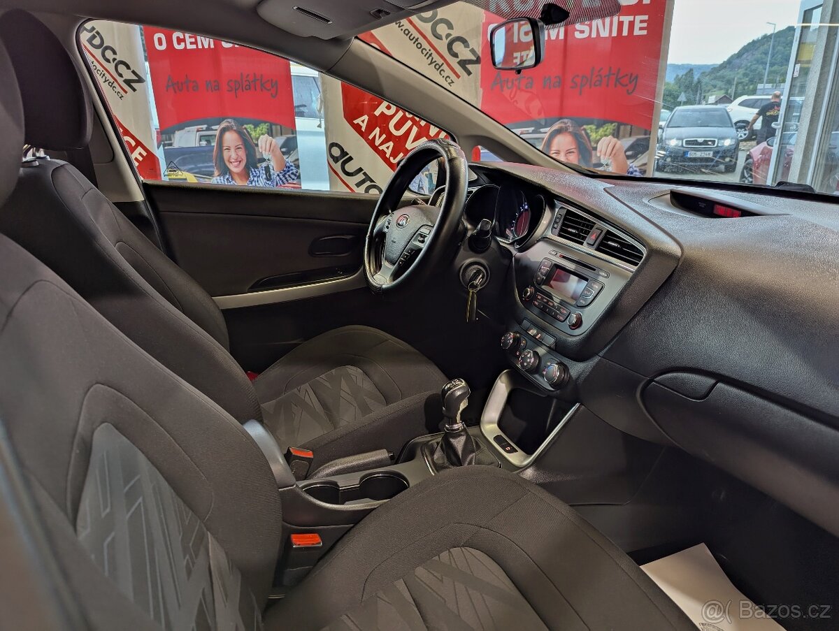 Kia Cee´d 1.4 CRDi 66kW COMFORT, PDC, ČR - 8