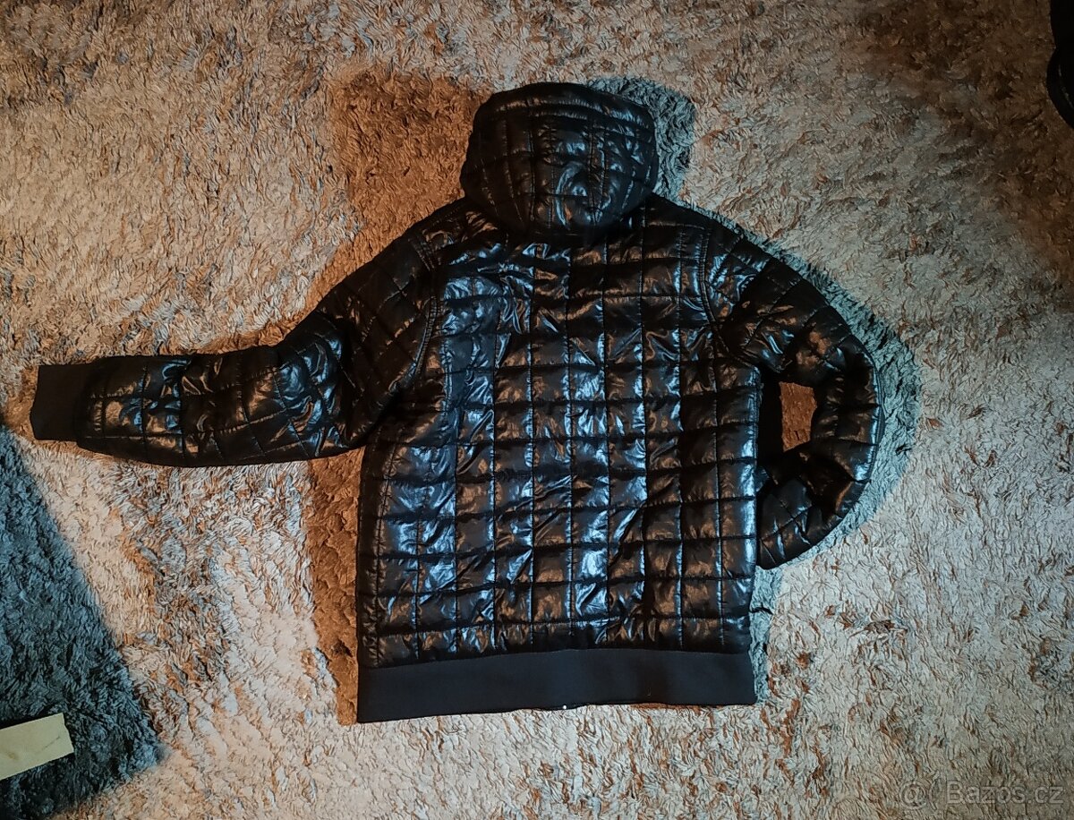 Zimní pánská bunda s kapucí vel. M - 8