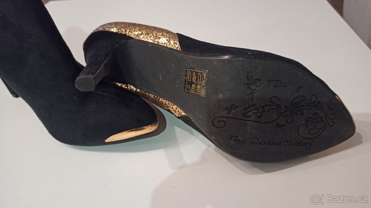 Krásné nízké kozačky - 8