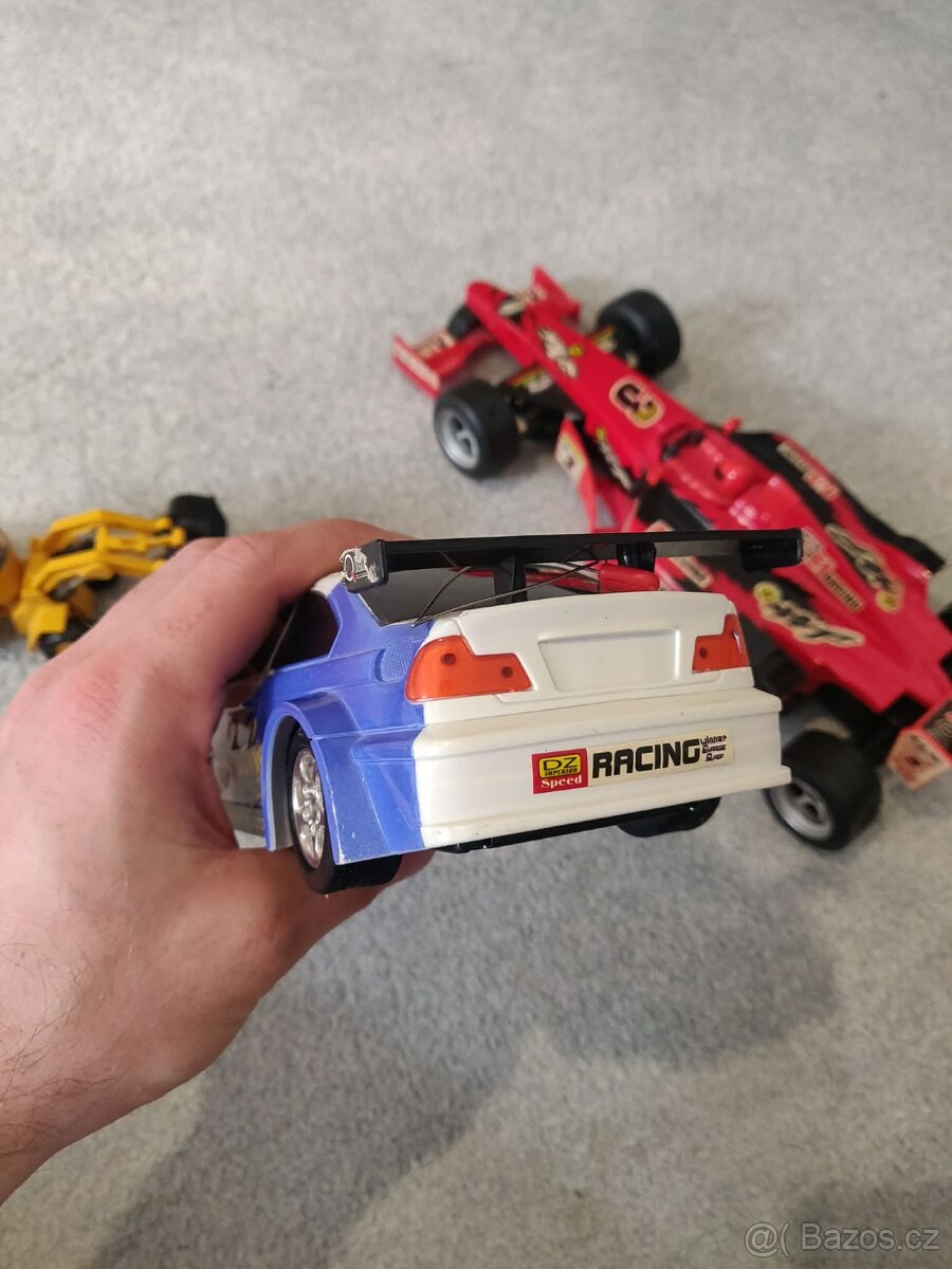 Autíčka na ovládání + nakladač - 8