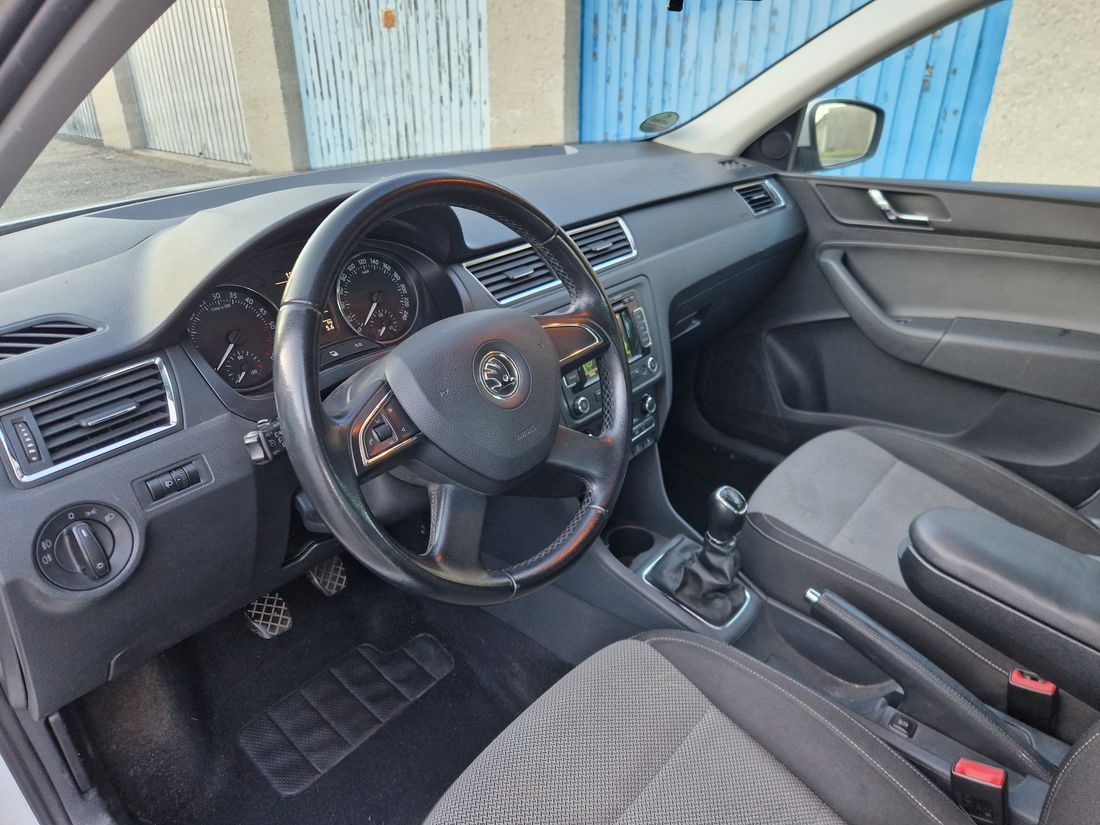 Škoda rapid 1.6 - 8