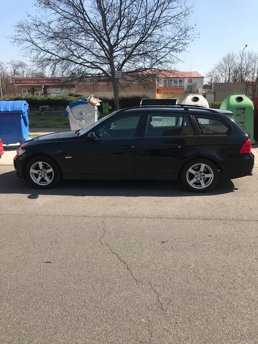 BMW 318i e91 - 8