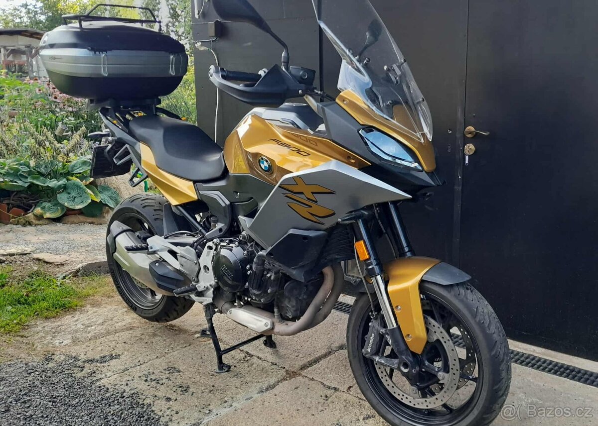 BMW F900XR - 8
