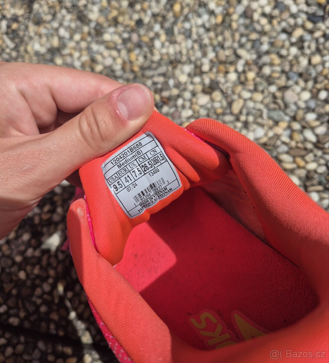 Dámské běžecké boty Brooks Ghost Max 2 W Pink - 8