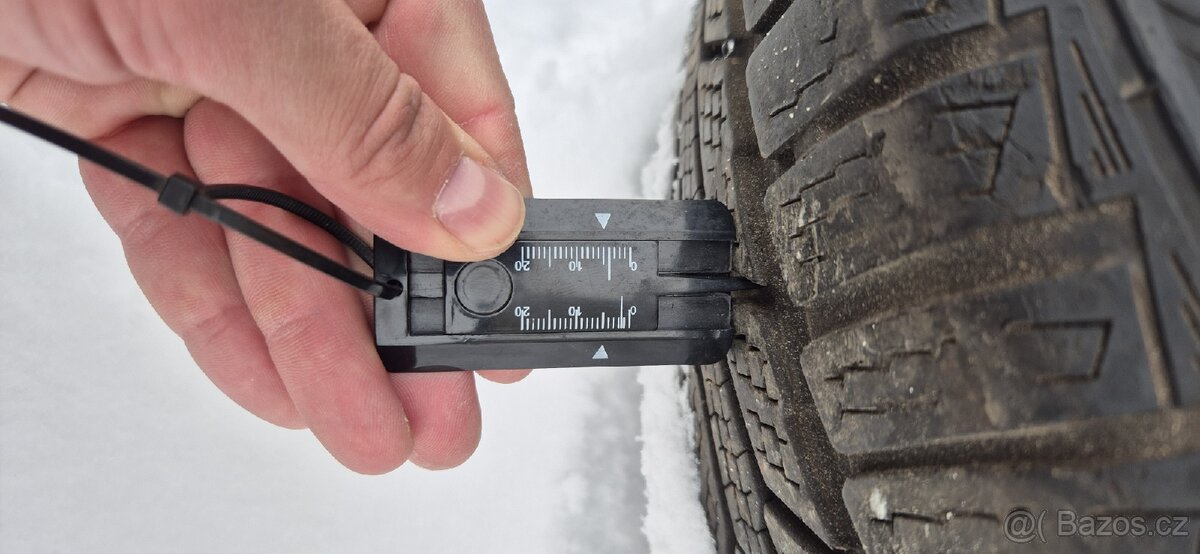 Zimní 205/60 R16 + alu BMW 5x120 - 8