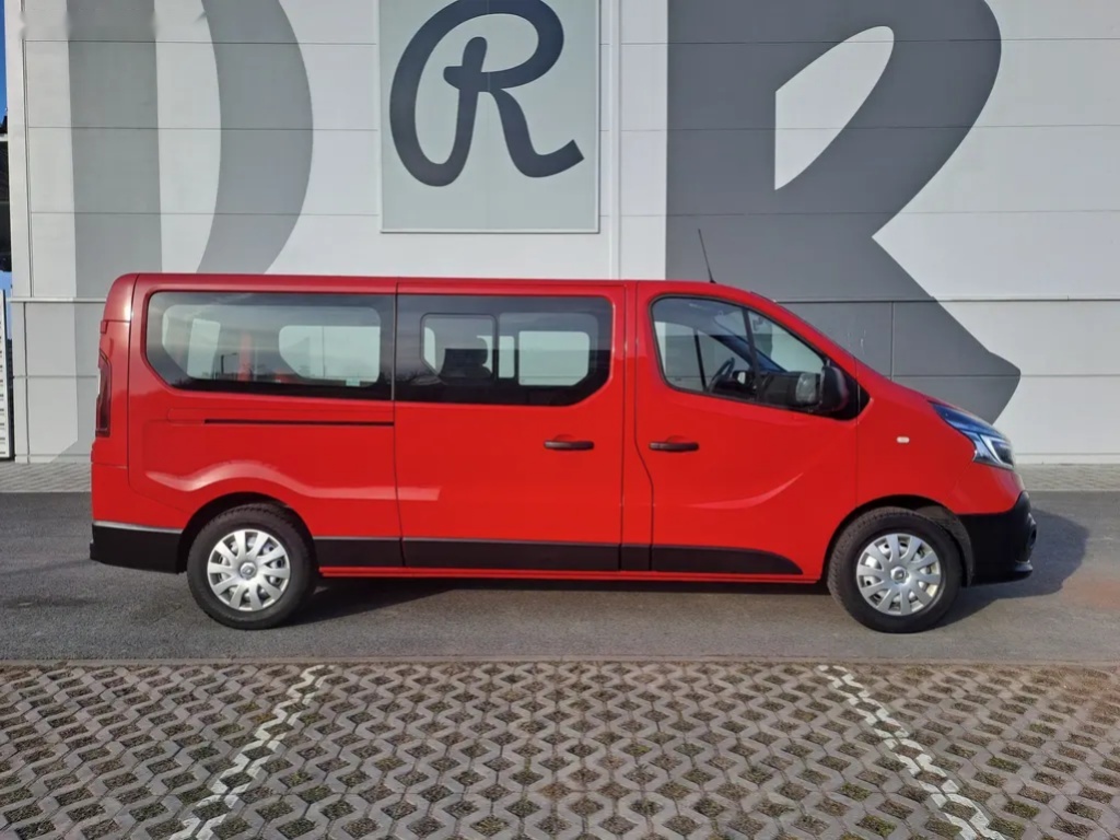 Renault Trafic, 2.0DCI L2 6.MÍSTNÉ DPH PERFEKT 1 - 8
