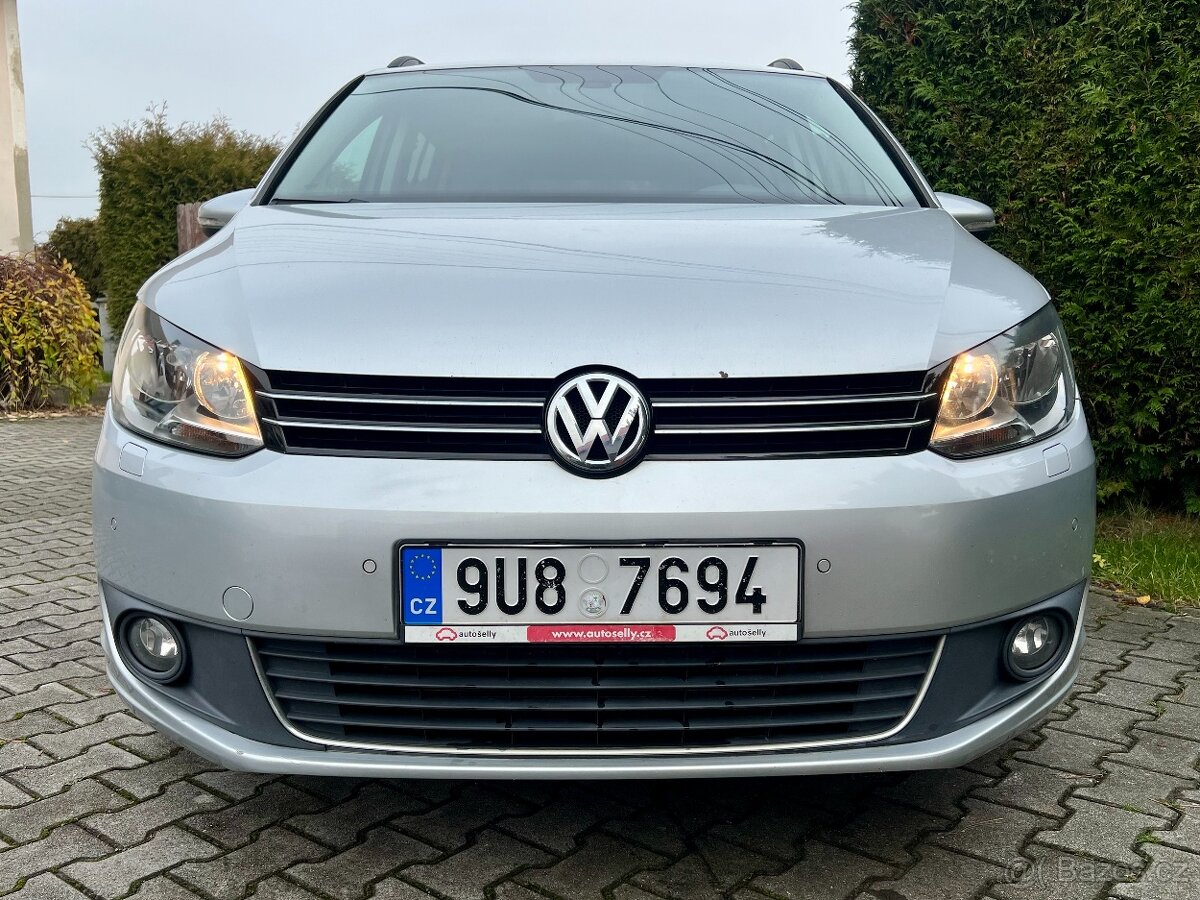 Volkswagen Touran 1,6 TDi NAVI / kamera / 2013 - 8