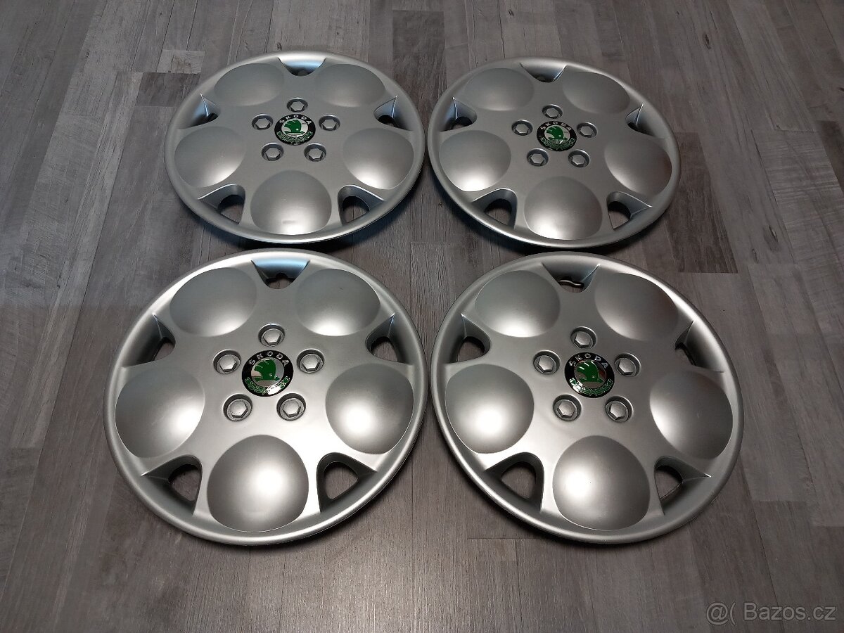 Dobové poklice Bouli, Škoda sada - 8