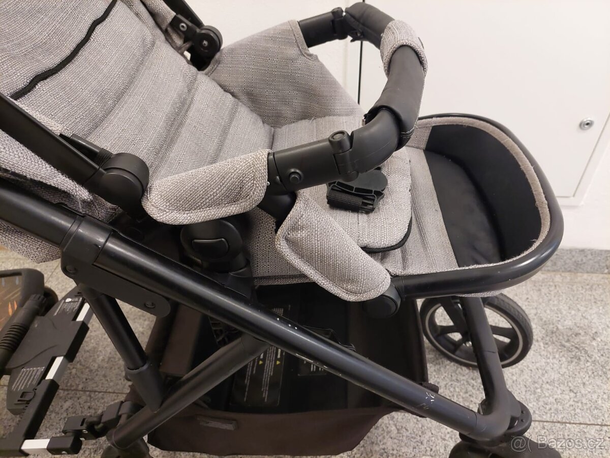 Kočárek Moon - kompletní set s korbičkou - 8