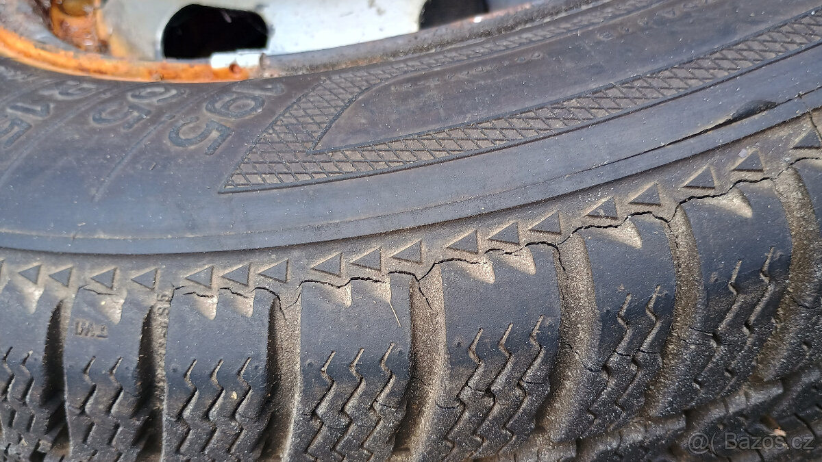 Zimní pneu 195/65 R15, 7mm, disk 4x108 (#099) - 8