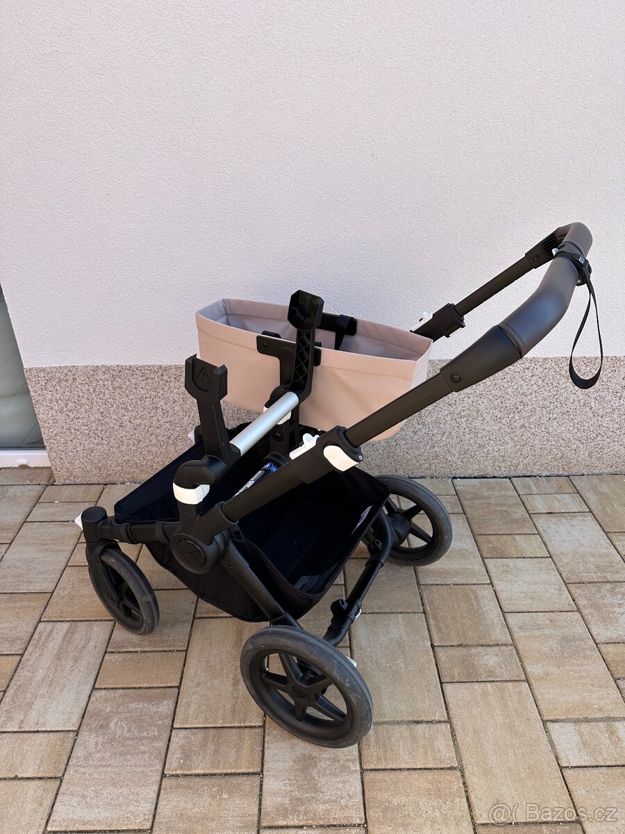 Sourozenecký kočár Bugaboo Donkey 5 - 8