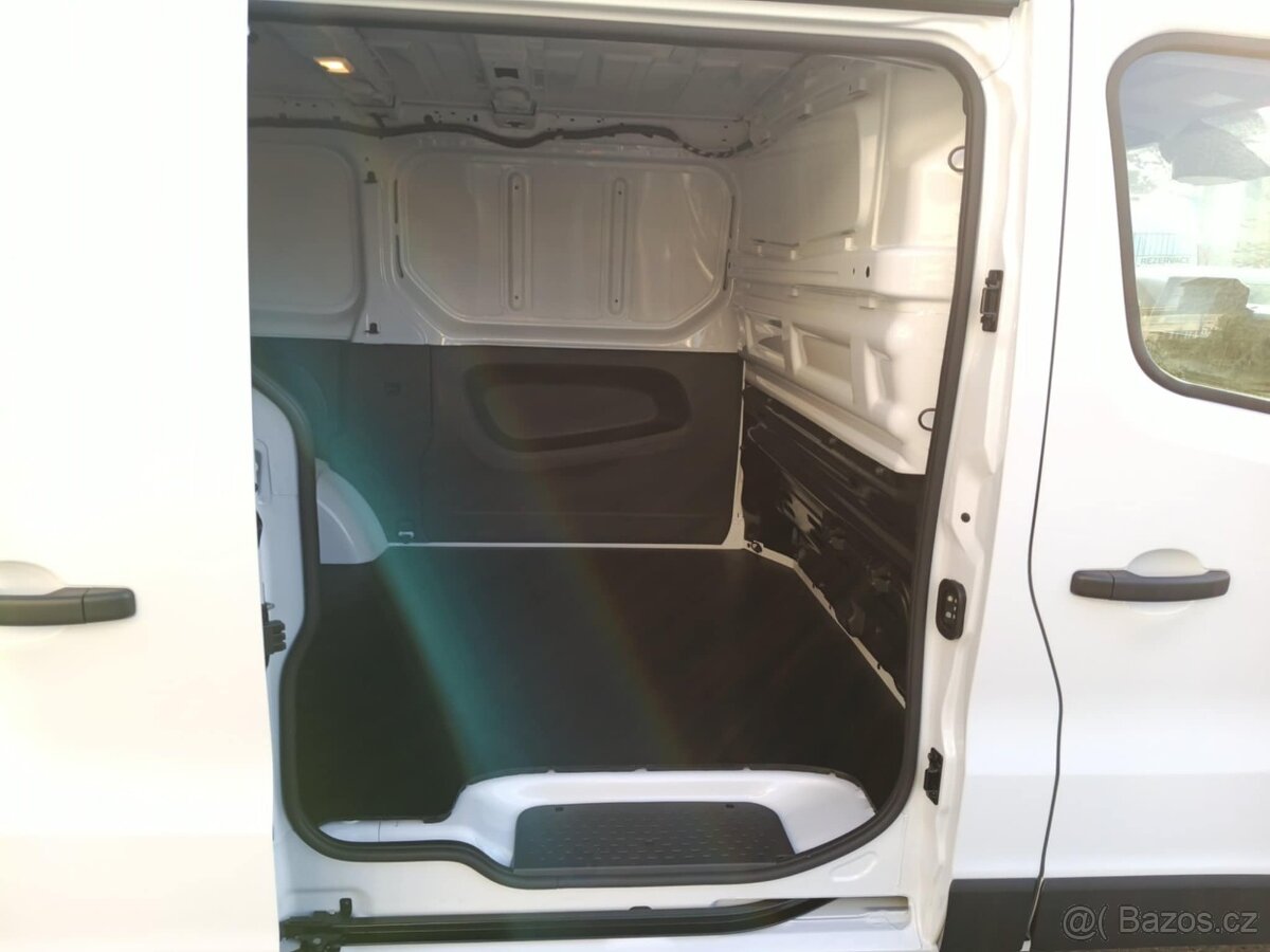 Renault Trafic L1H1P1 dCi 110 Extra - 8