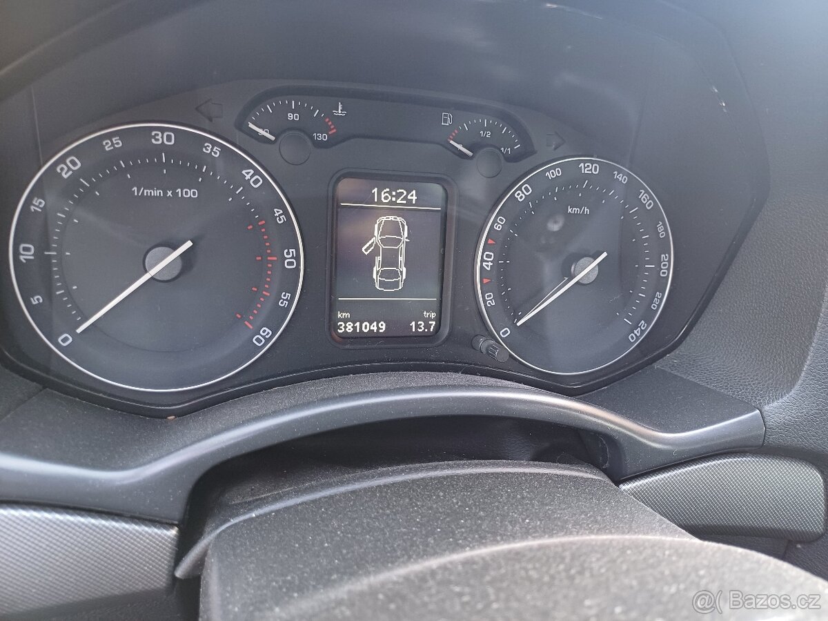 Octavia 2.0 tdi 103kw - 8