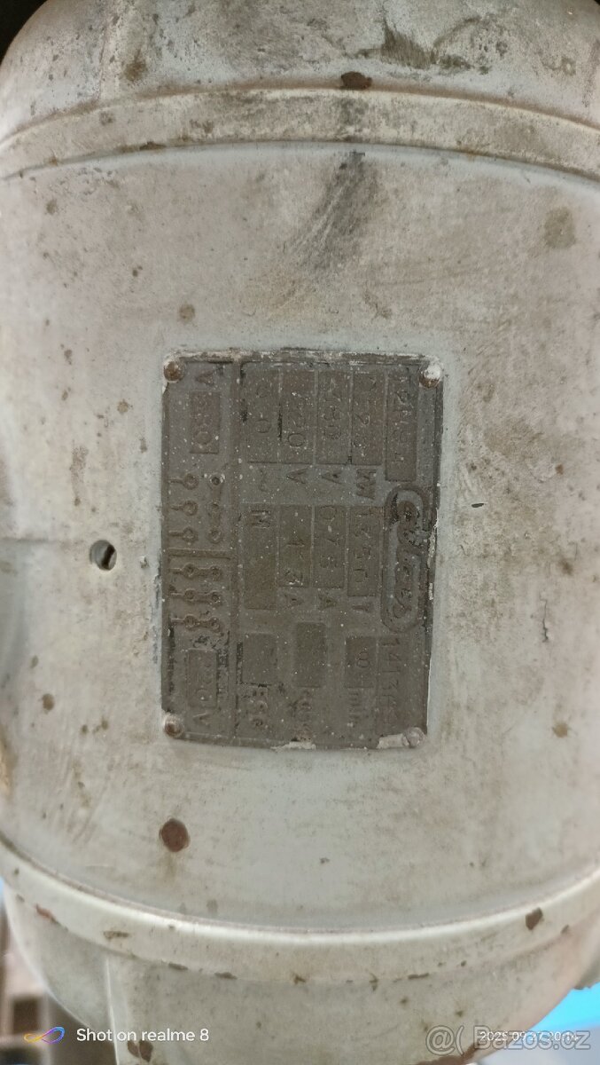 Sloupová vrtačka 400V - 8