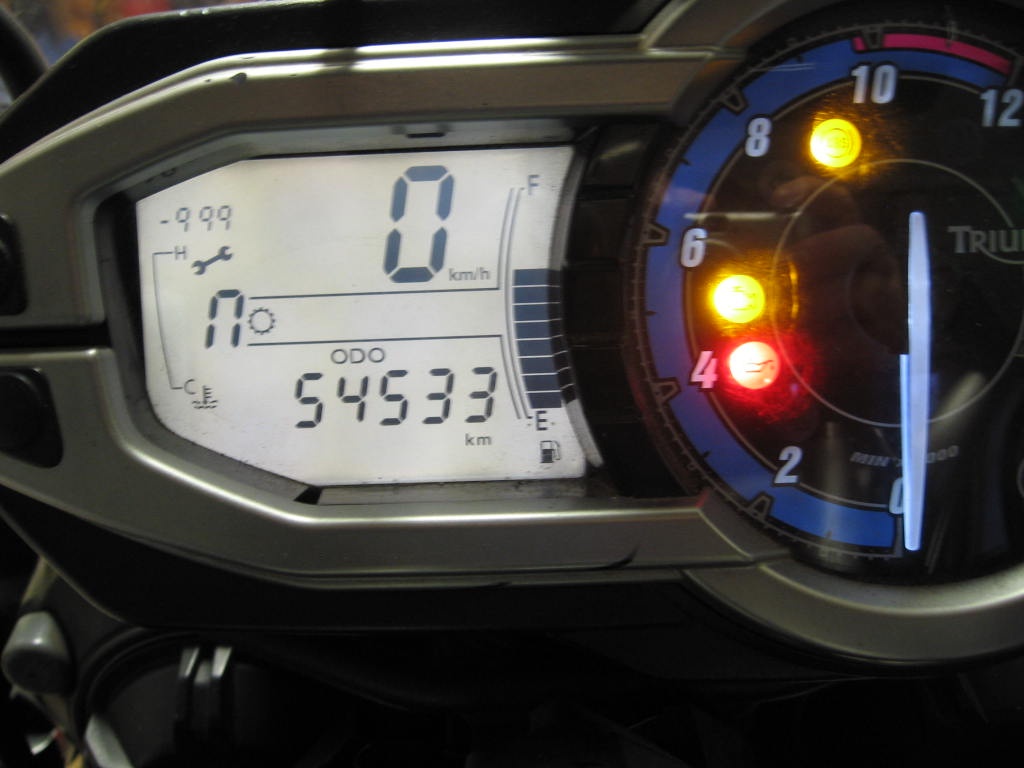 Triumph Tiger 800XC - 8