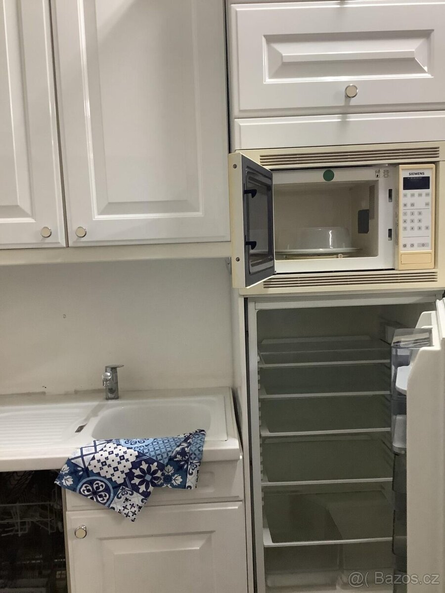 Bílá rustikální kuchyně TAMARA - 8