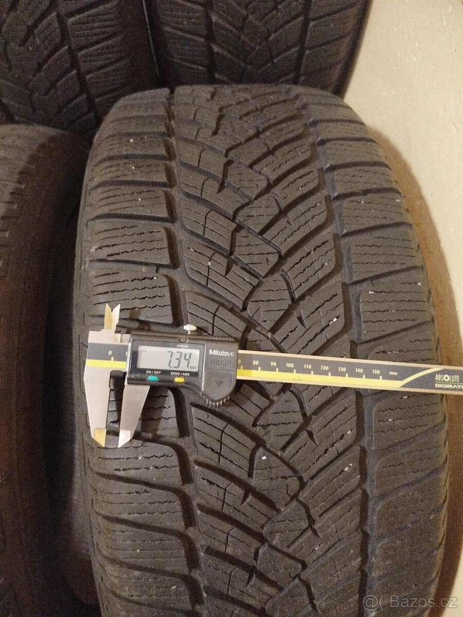 Zimní pneumatiky 235/45/18, FULDA, DOT4121 - 8