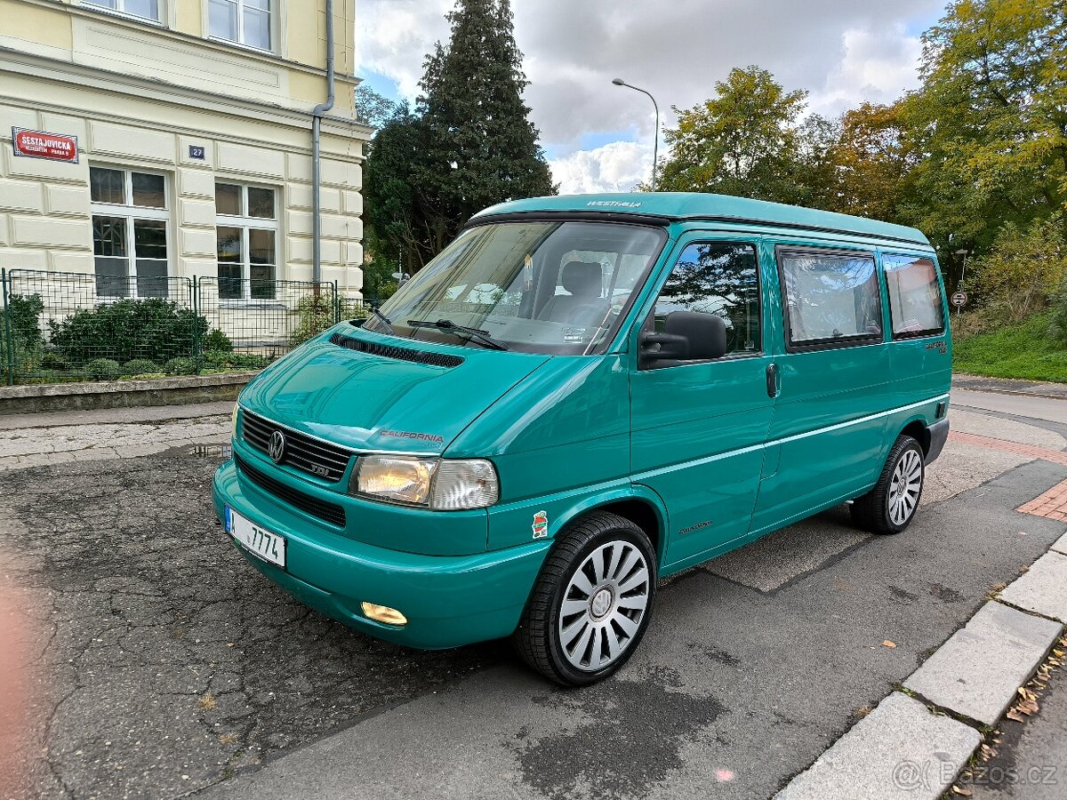 Obytné auto originál VW California 2,5TDi,tempomat - 8