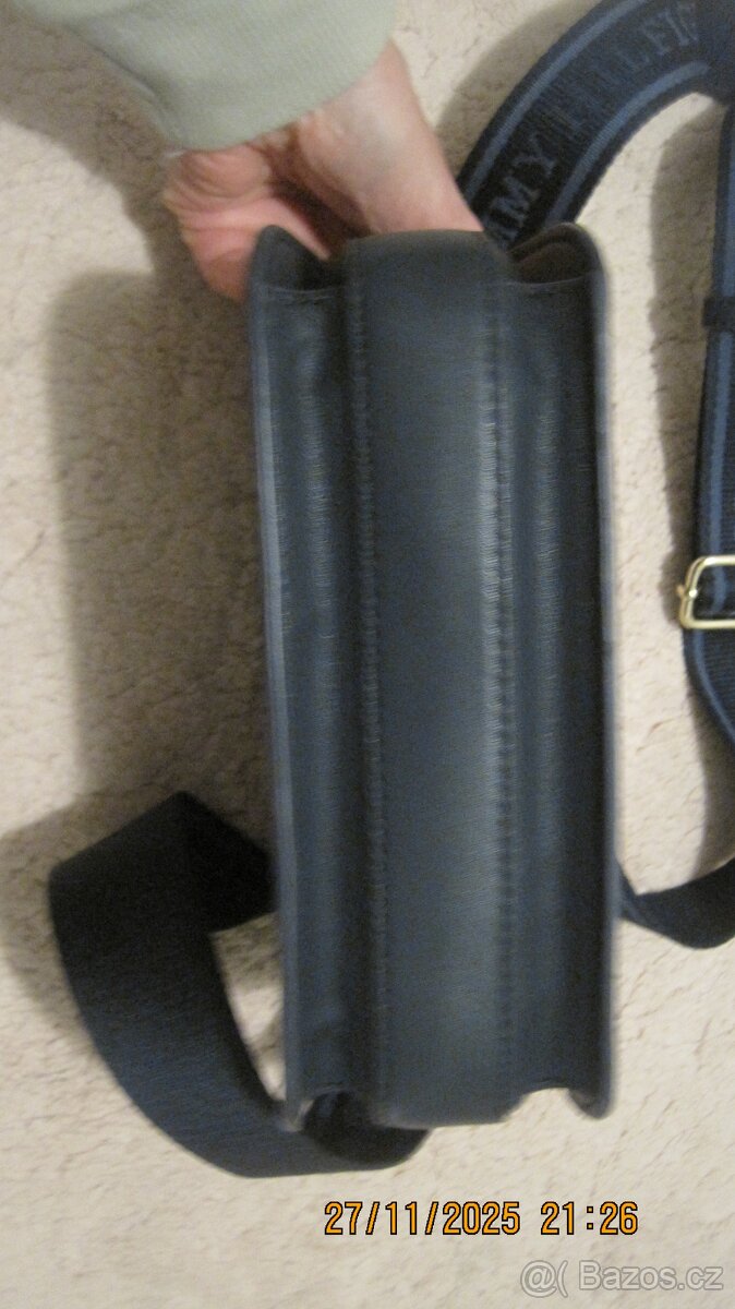 Kabelka menší, crossbody TH, barva navy - 8