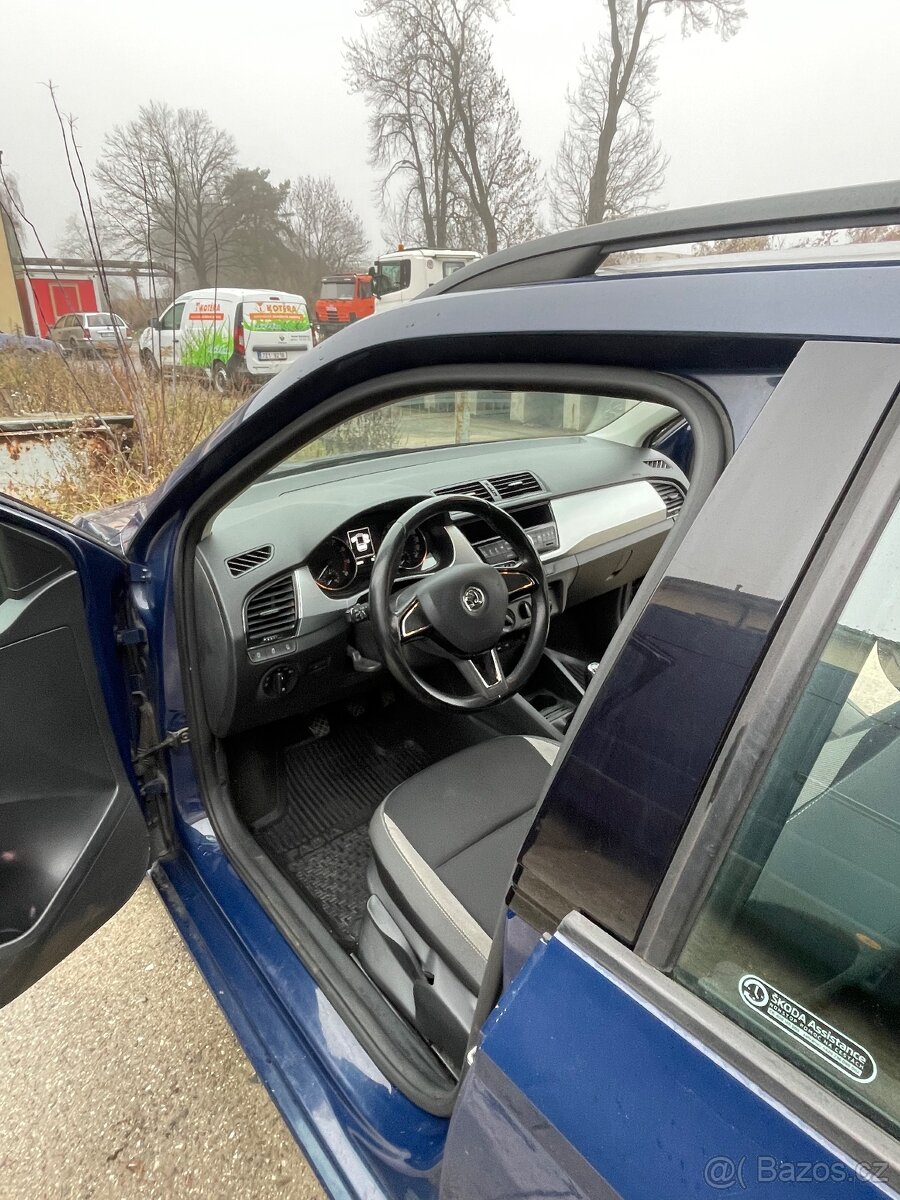 Škoda Fabie - 8