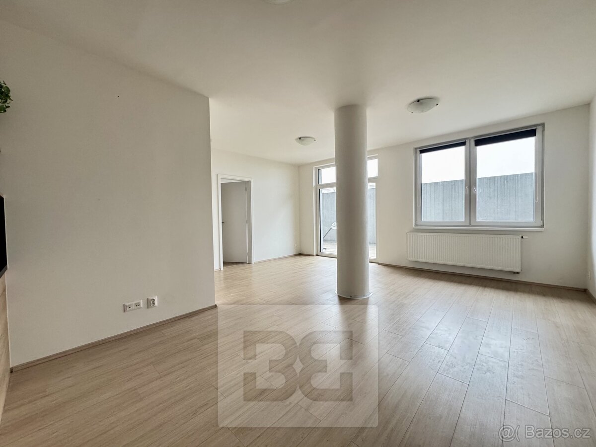 Pronájem bytu 3+kk 85 m², Adamov, ev.č. N08631 - 8