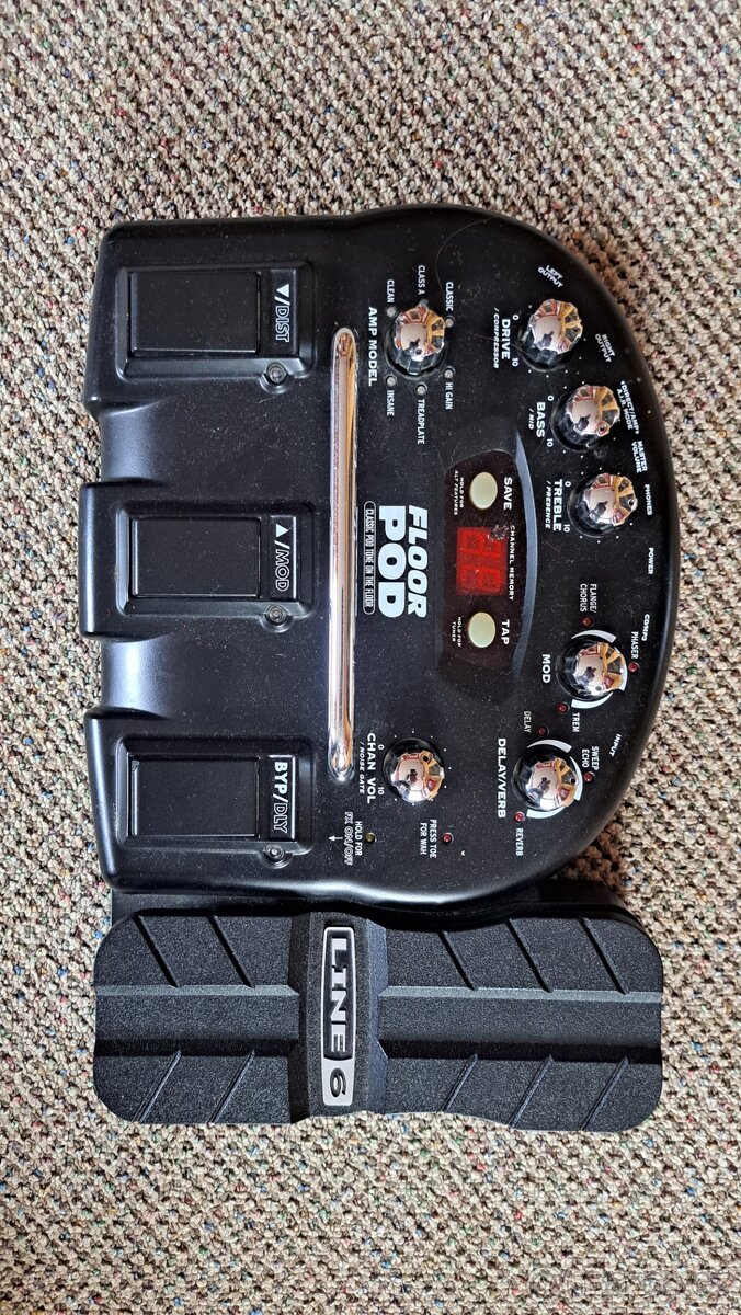 Yamaha Artcore + combo Marshall + efekty - 8