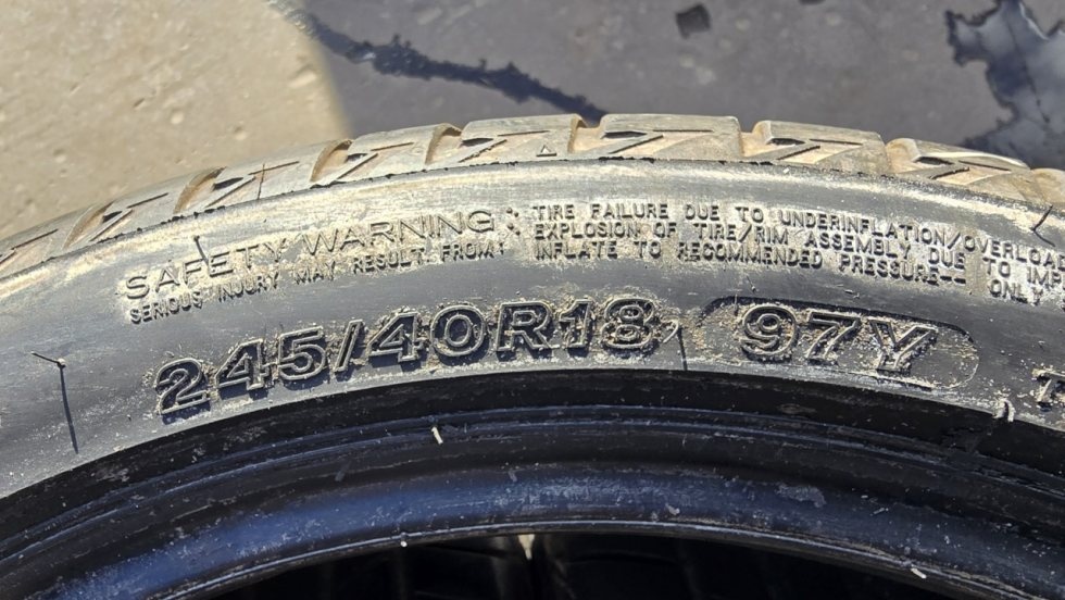 Letní pneu 245/40/18 Bridgestone - 8