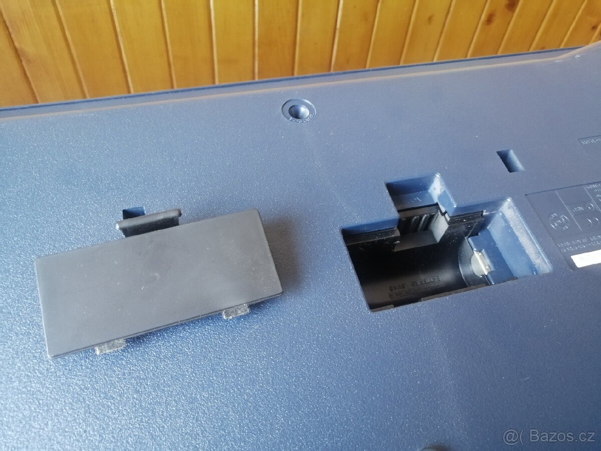 Prodám klávesy Yamaha PSR-160 - 8